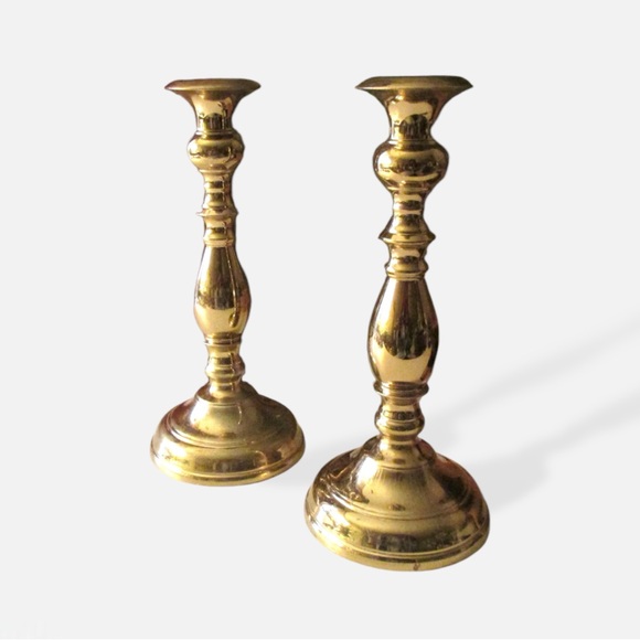 Vintage | Brass Candlesticks – Hollywood Regency Style - Picture 3 of 4